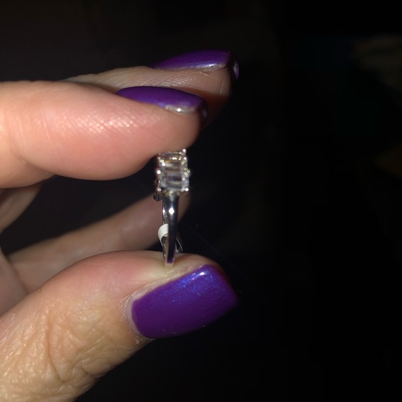 NWT Charmed Aroma ladies SS CZ ring size 5 - Picture 3 of 3